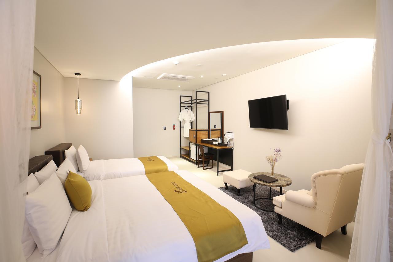 Gimpo Rest Hotel מראה חיצוני תמונה