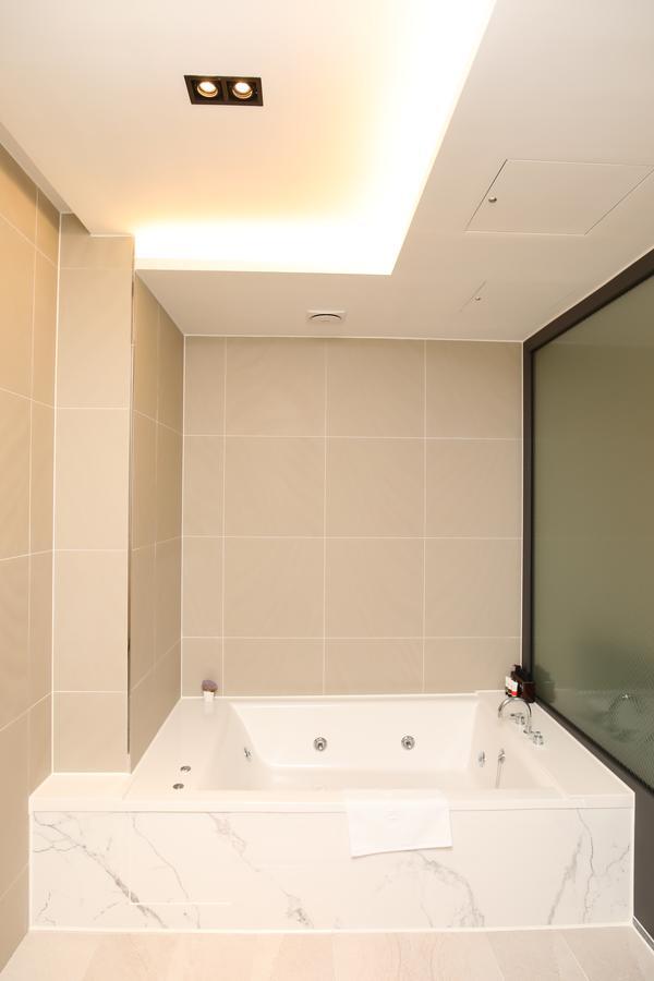 Gimpo Rest Hotel מראה חיצוני תמונה