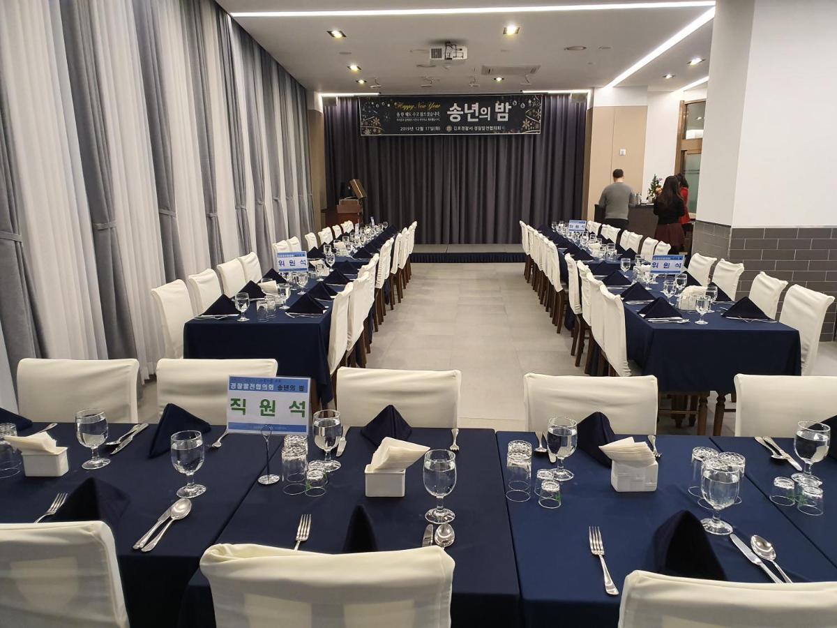 Gimpo Rest Hotel מראה חיצוני תמונה