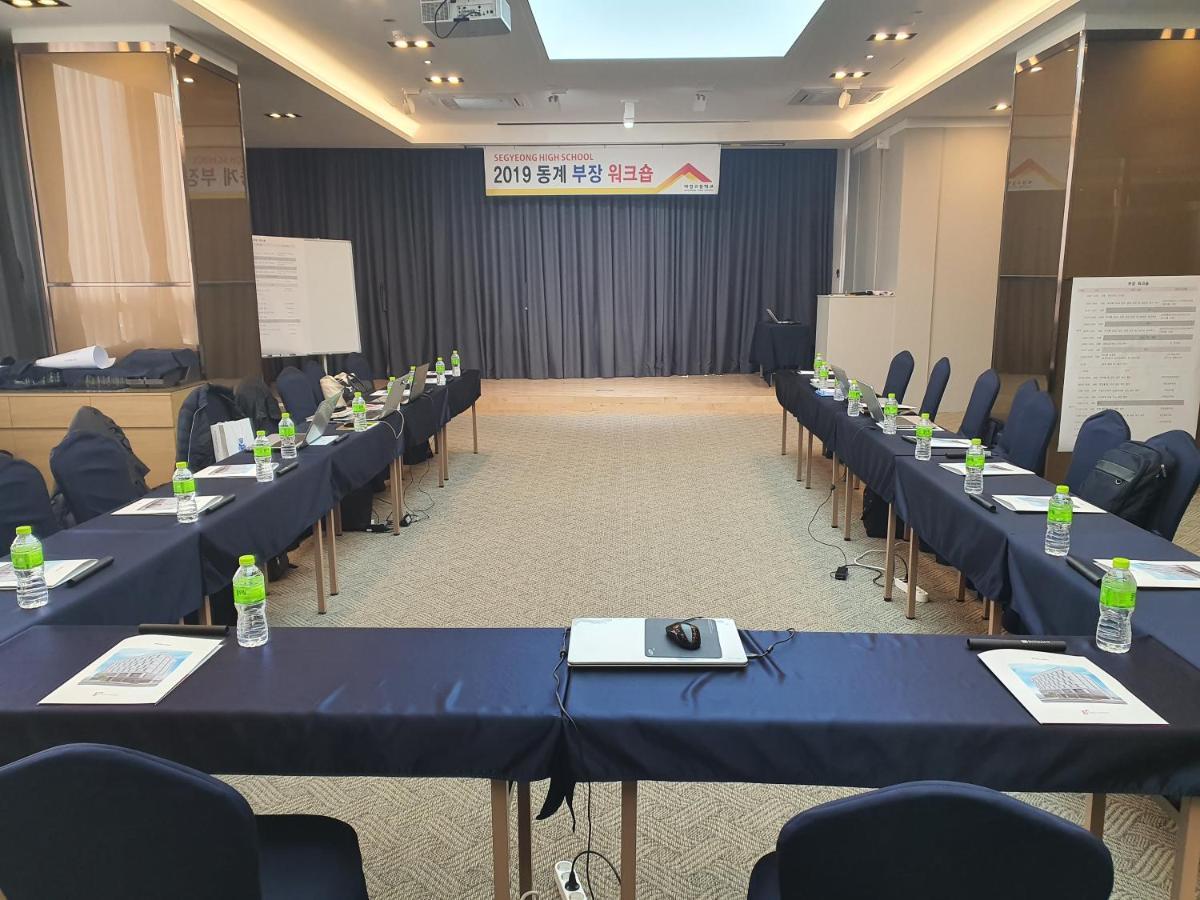 Gimpo Rest Hotel מראה חיצוני תמונה